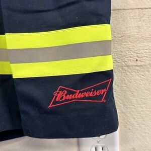 NEW 36”W Affinity Apparel • Embroidered “ Budweiser” reflective pleated Shorts